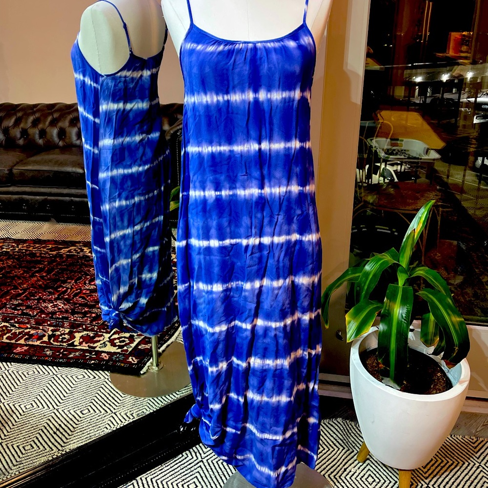 Blue tie dye maxi dress